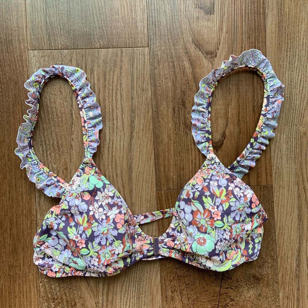 Victoria’s Secret Bikini Top